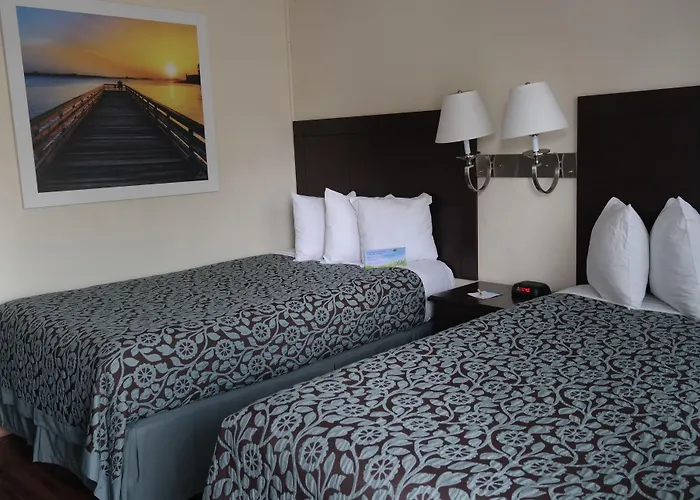 Days Inn By Wyndham Santa Maria