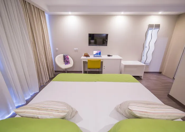Hotel Rf San Borondon