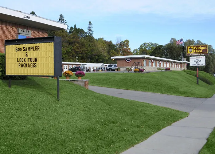 Budget Host Crestview Inn