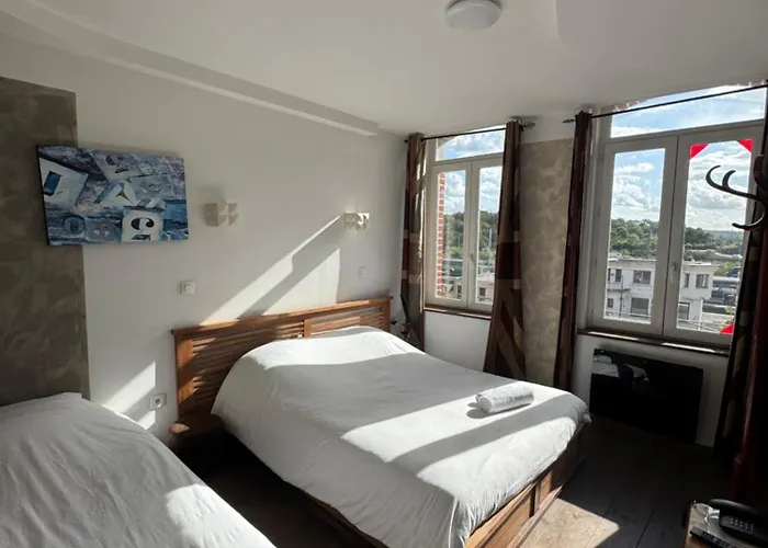Hotel De France Tey Resort
