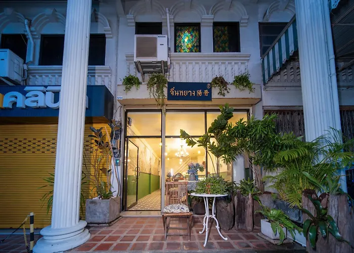 Nyonya Maison Boutique Hotel Phuket Old Town
