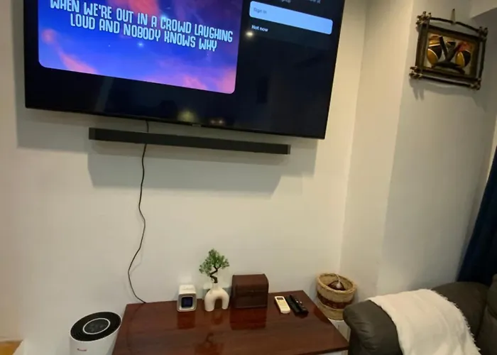 Condo 2 Bedroom Victoria De Makati