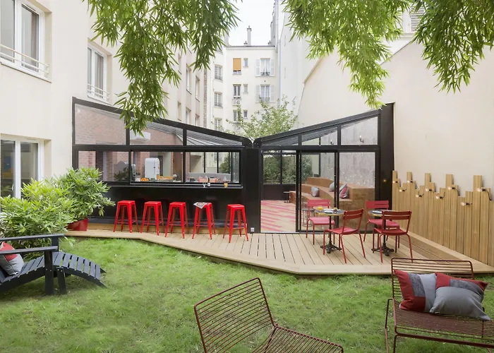 Hotel Izzy
