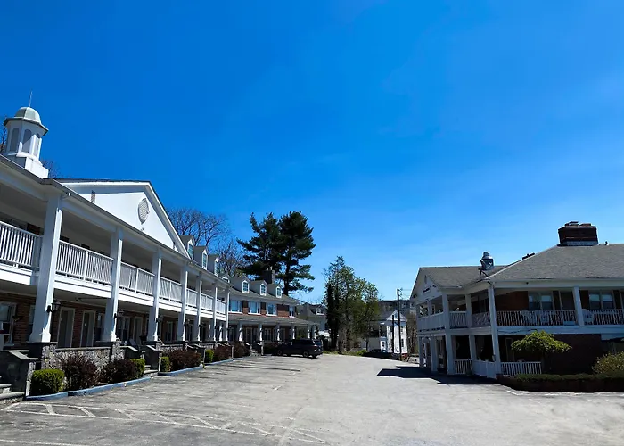 Inn On The Hudson