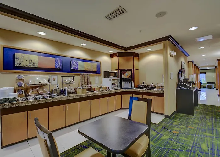Fairfield Inn & Suites Worcester Auburn