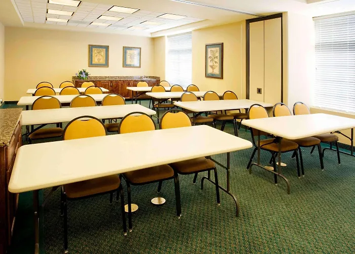 Extended Stay America Suites - - Greenbrier Circle