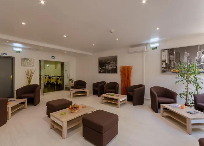 Dinya Lisbon Hotel