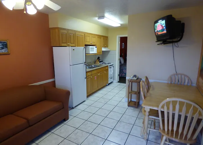 Coronada Inn & Suites St. George