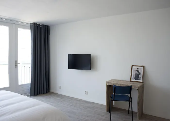 Amsterdam Beach Hotel