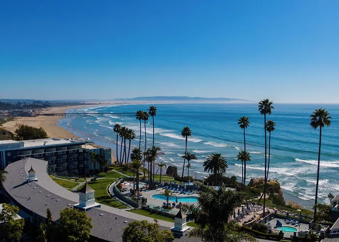 Seacrest Oceanfront Hotel