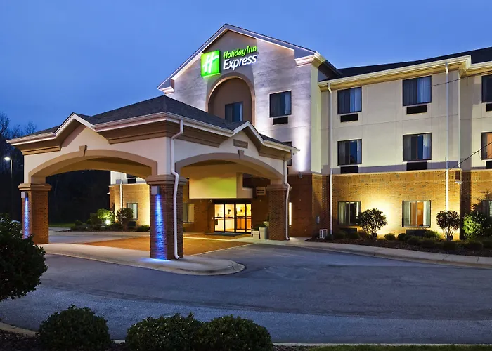 Holiday Inn Express Forest City By Ihg