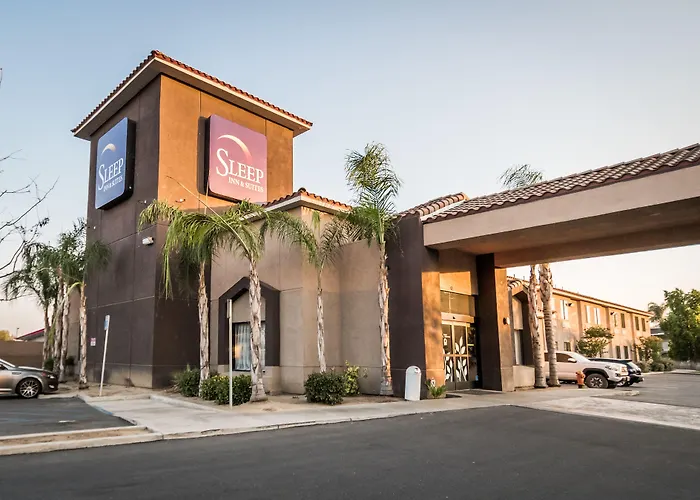 Sleep Inn & Suites North