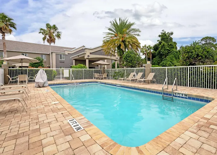 Best Western Edgewater Inn
