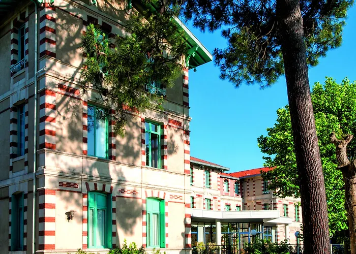 Résidence de Tourisme Vacances Bleues Villa Regina Arcachon