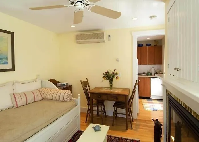 Revere Guest House Provincetown
