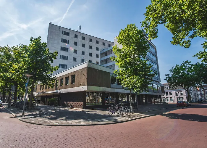 Flonk Hotel Groningen Centre, BW Signature Collection