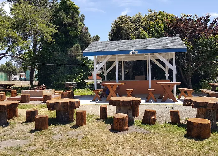 Coast Inn And Spa