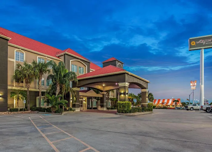 La Quinta By Wyndham Airport