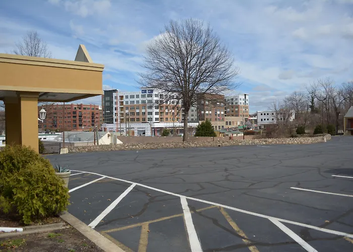 Budget Inn Falls Church
