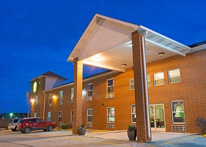 Super 8 By Wyndham St. Louis Airport