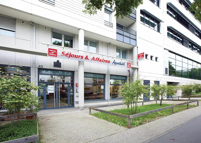 Sejours & Affaires Lyon Park Lane
