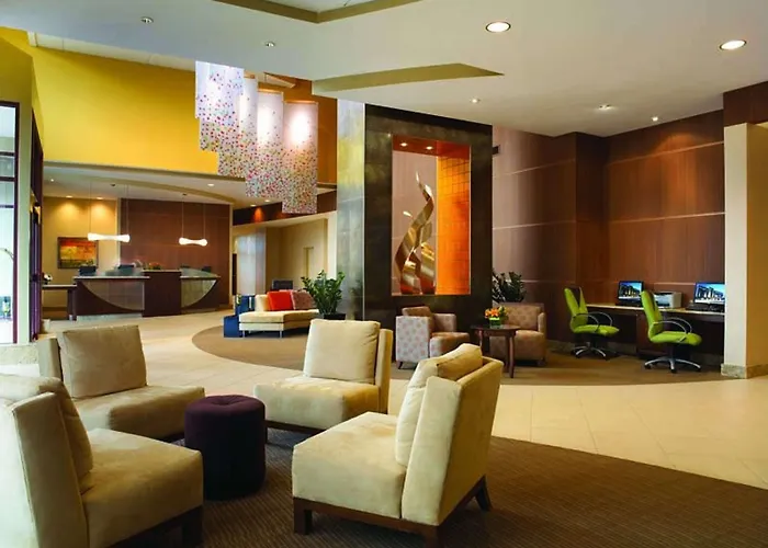 Sonesta Milwaukee West Wauwatosa