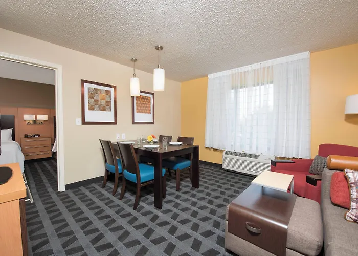 Towneplace Suites By Marriott Kalamazoo