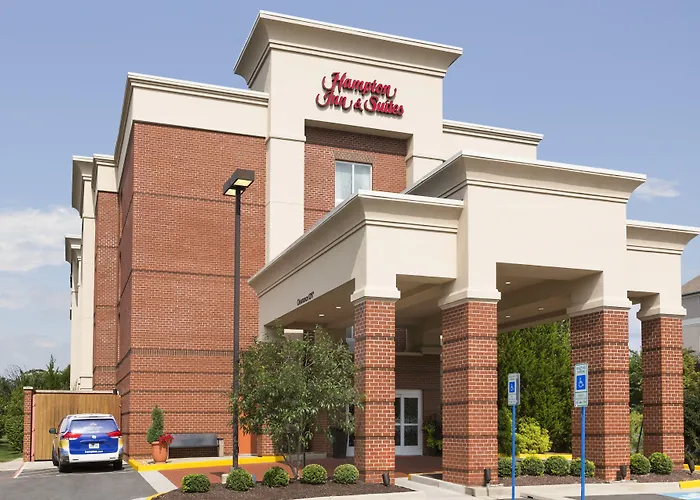 Hampton Inn & Suites -Reston