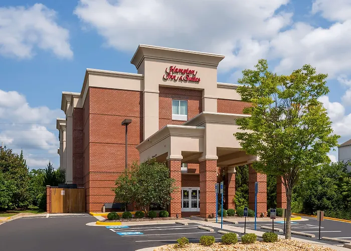 Hampton Inn & Suites -Reston