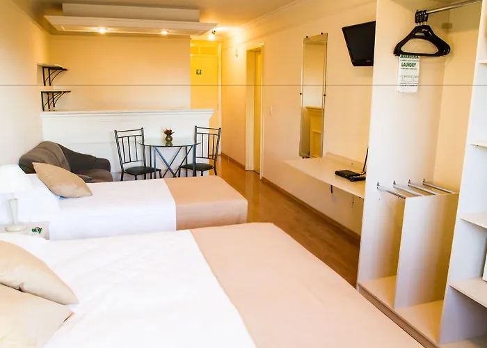 Harbor Buriti Hotel