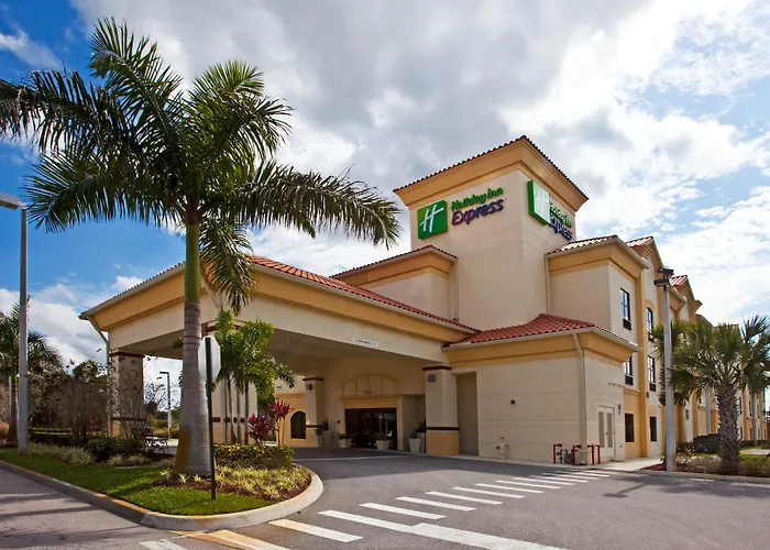 Holiday Inn Express Stuart By Ihg