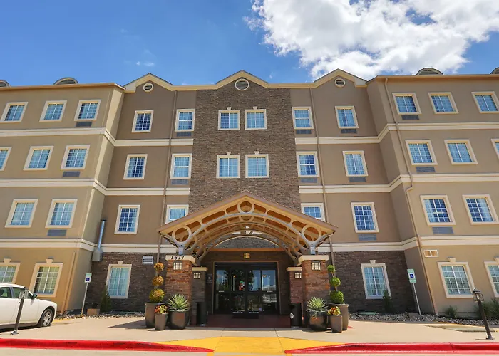 Staybridge Suites Airport By Ihg