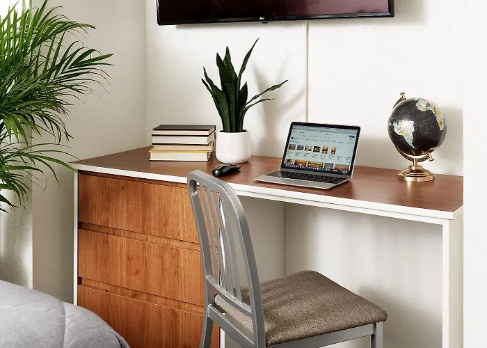 Intown Suites Extended Stay Denver - Havana Street