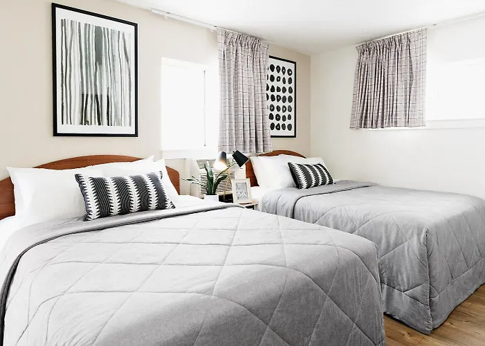 Intown Suites Extended Stay Columbus Oh - North