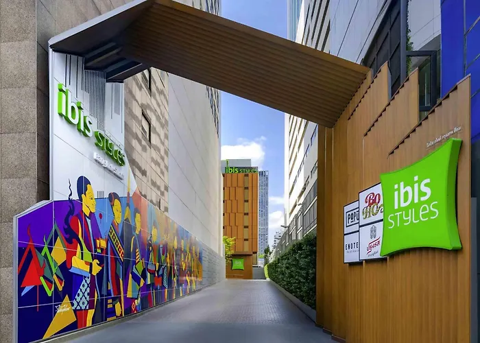 Ibis Styles Bangkok Silom