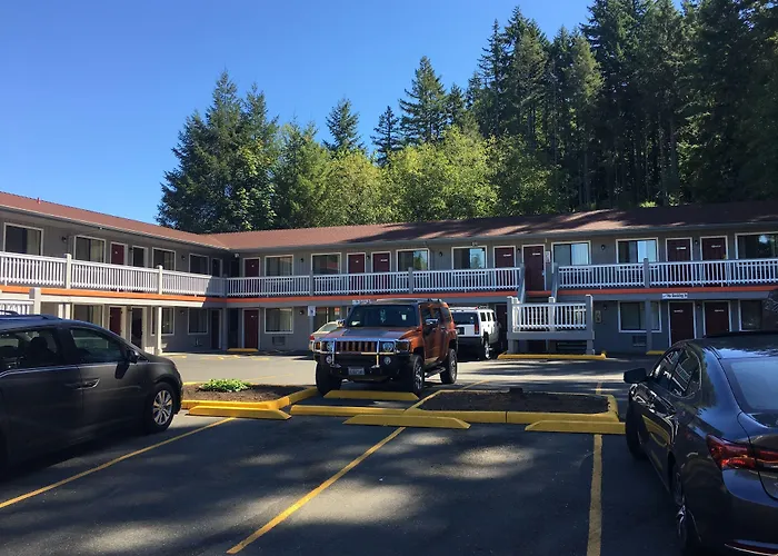 Belfair Motel