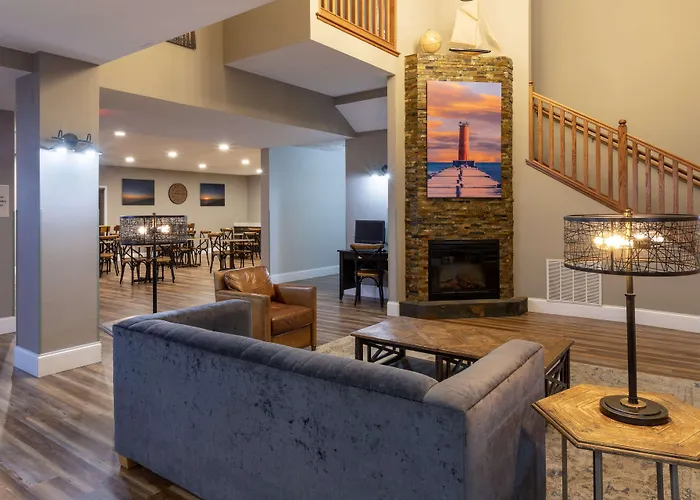 Grandstay Hotel & Suites Downtown Sheboygan