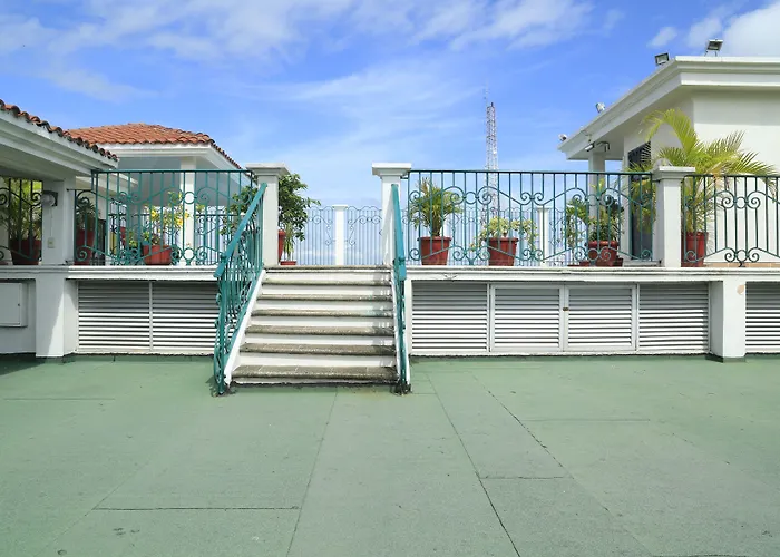 Hotel&Suites Real del Lago