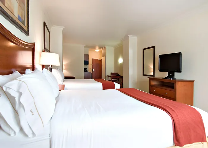 Holiday Inn Express & Suites Klamath Falls Central By Ihg