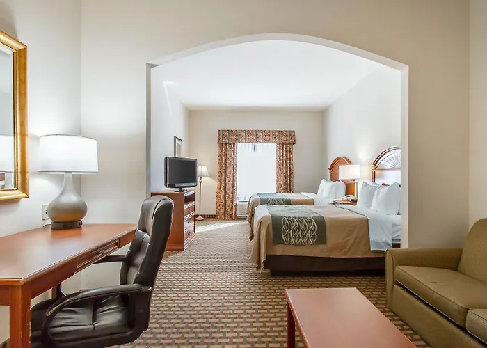 Comfort Inn & Suites Norman Near University