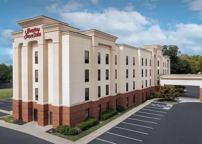 Hampton Inn & Suites-Knoxville/North I-75