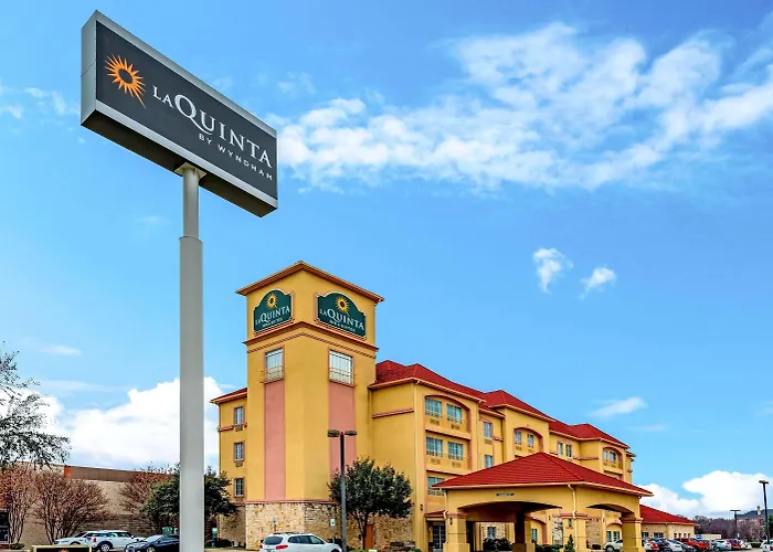 La Quinta By Wyndham Dfw Airport West - Bedford