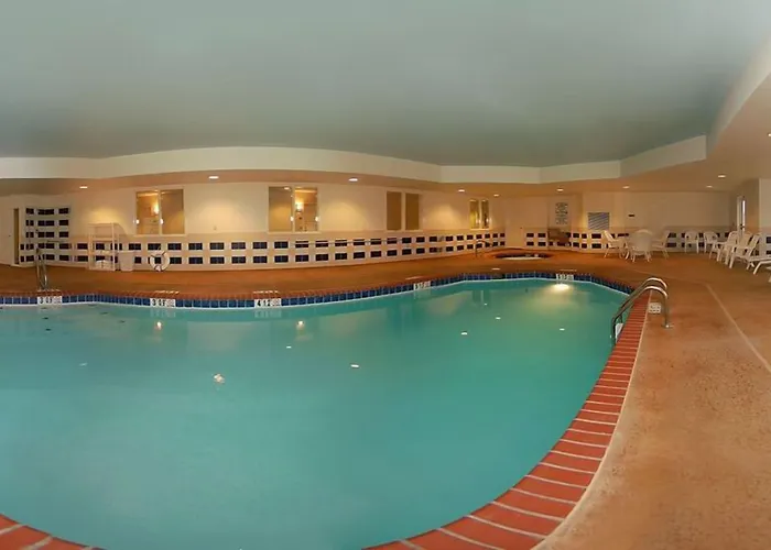 Comfort Suites Near Park