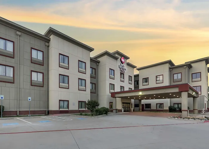 Best Western Plus Texoma Hotel & Suites
