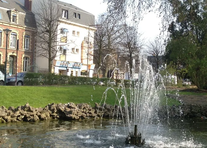 Chenal Hotel