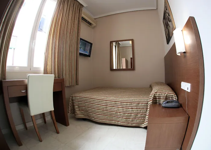 Hostal Atocha Almudena Martín