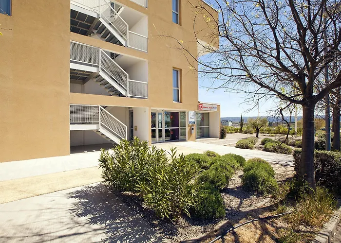 Apparthotel Séjours&Affaires Manosque