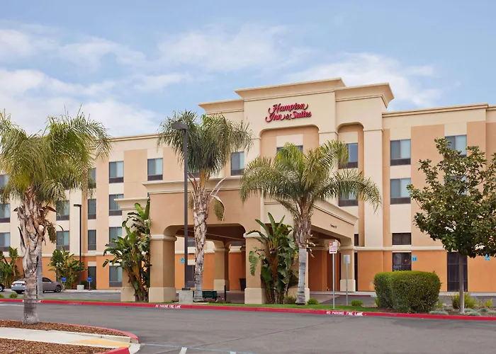 Hampton Inn & Suites Clovis Airport North