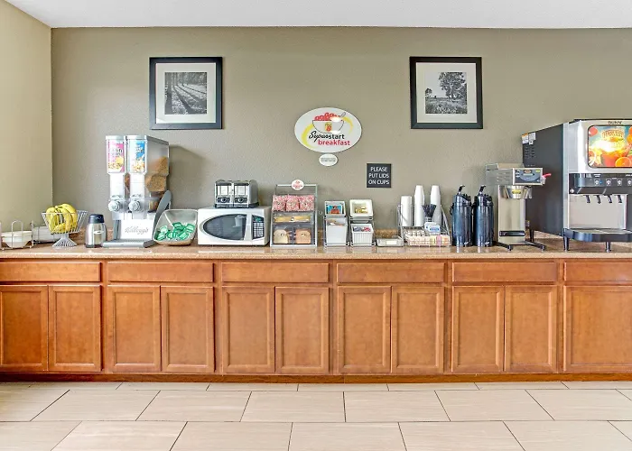 Super 8 By Wyndham Gurnee