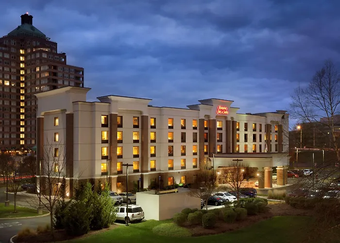 Hampton Inn & Suites East Hartford